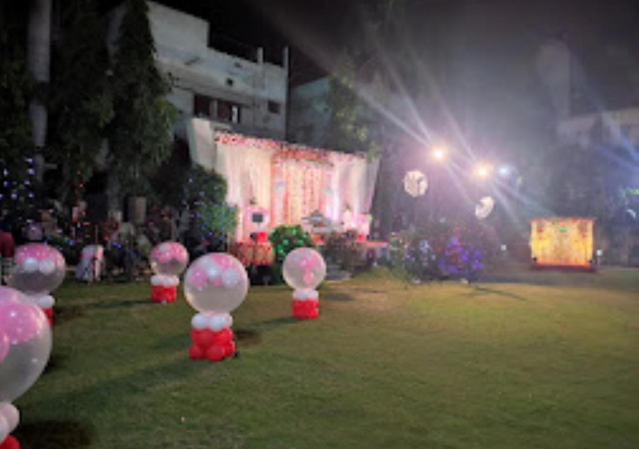 Hotel Blue Paradise Chandrapur 外观 照片